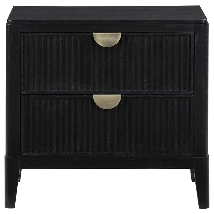 Brookmead 4-piece California King Bedroom Set Black